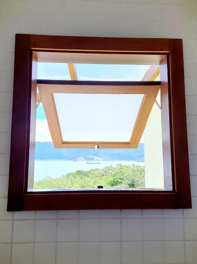 Residencia Em Condom, 1 Ou 2 Suites, Vista Para O Mar, Praia Do Curral, Ilhabela Buitenkant foto