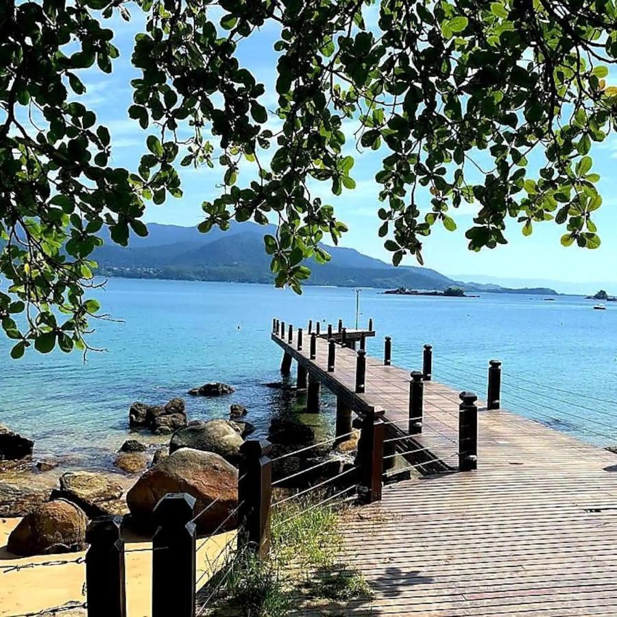 Residencia Em Condom, 1 Ou 2 Suites, Vista Para O Mar, Praia Do Curral, Ilhabela Buitenkant foto
