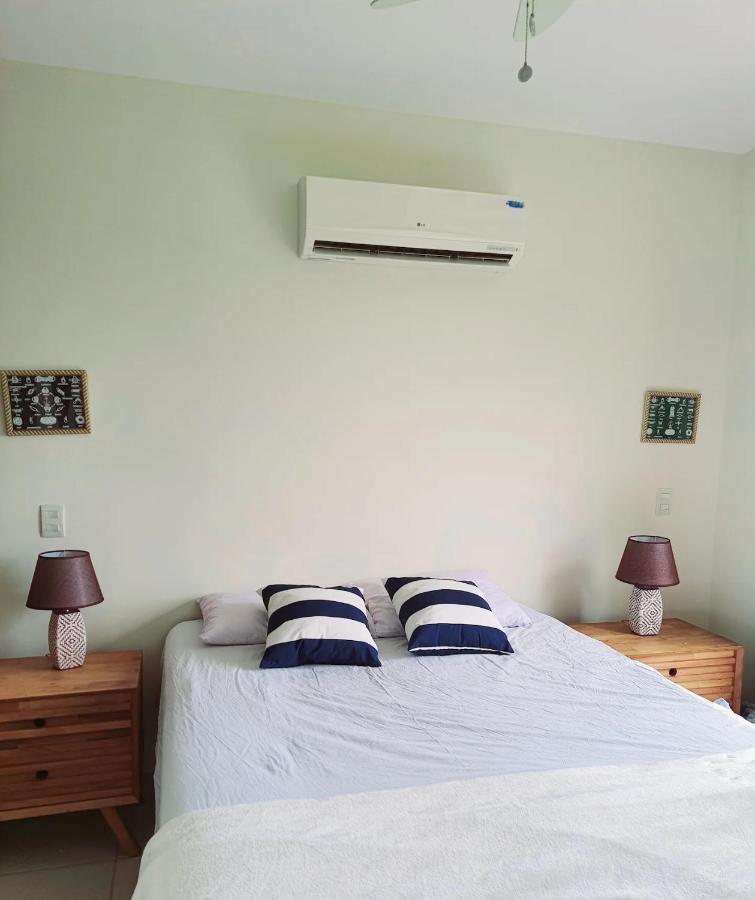 Residencia Em Condom, 1 Ou 2 Suites, Vista Para O Mar, Praia Do Curral, Ilhabela Buitenkant foto