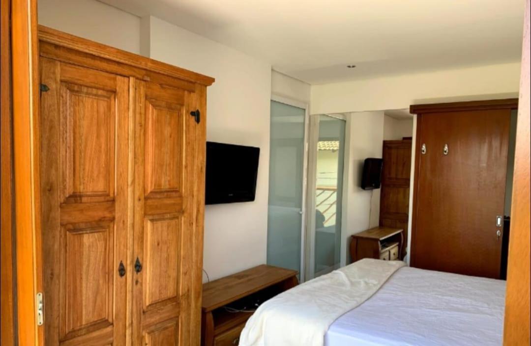 Residencia Em Condom, 1 Ou 2 Suites, Vista Para O Mar, Praia Do Curral, Ilhabela Buitenkant foto